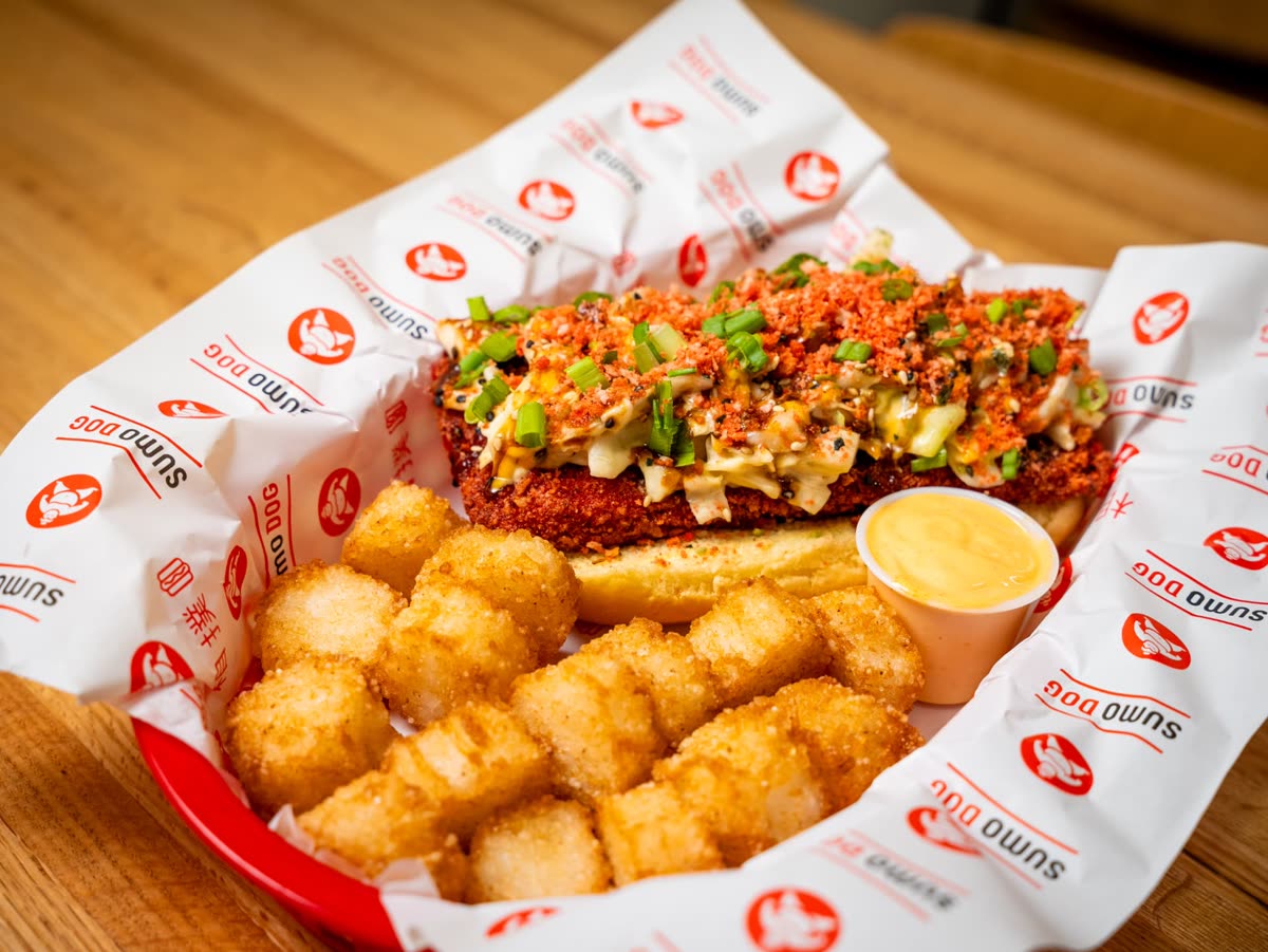 Sumo Dog daily specials in Indio, California